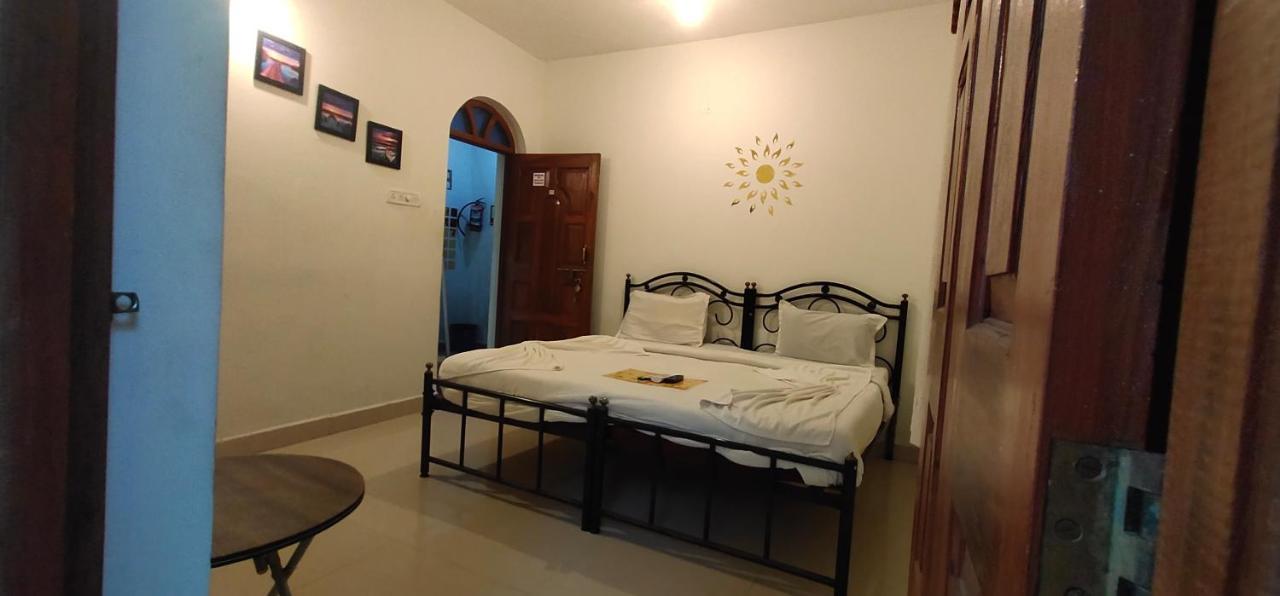 Rj14 Accommodations At Baga Beach Dış mekan fotoğraf