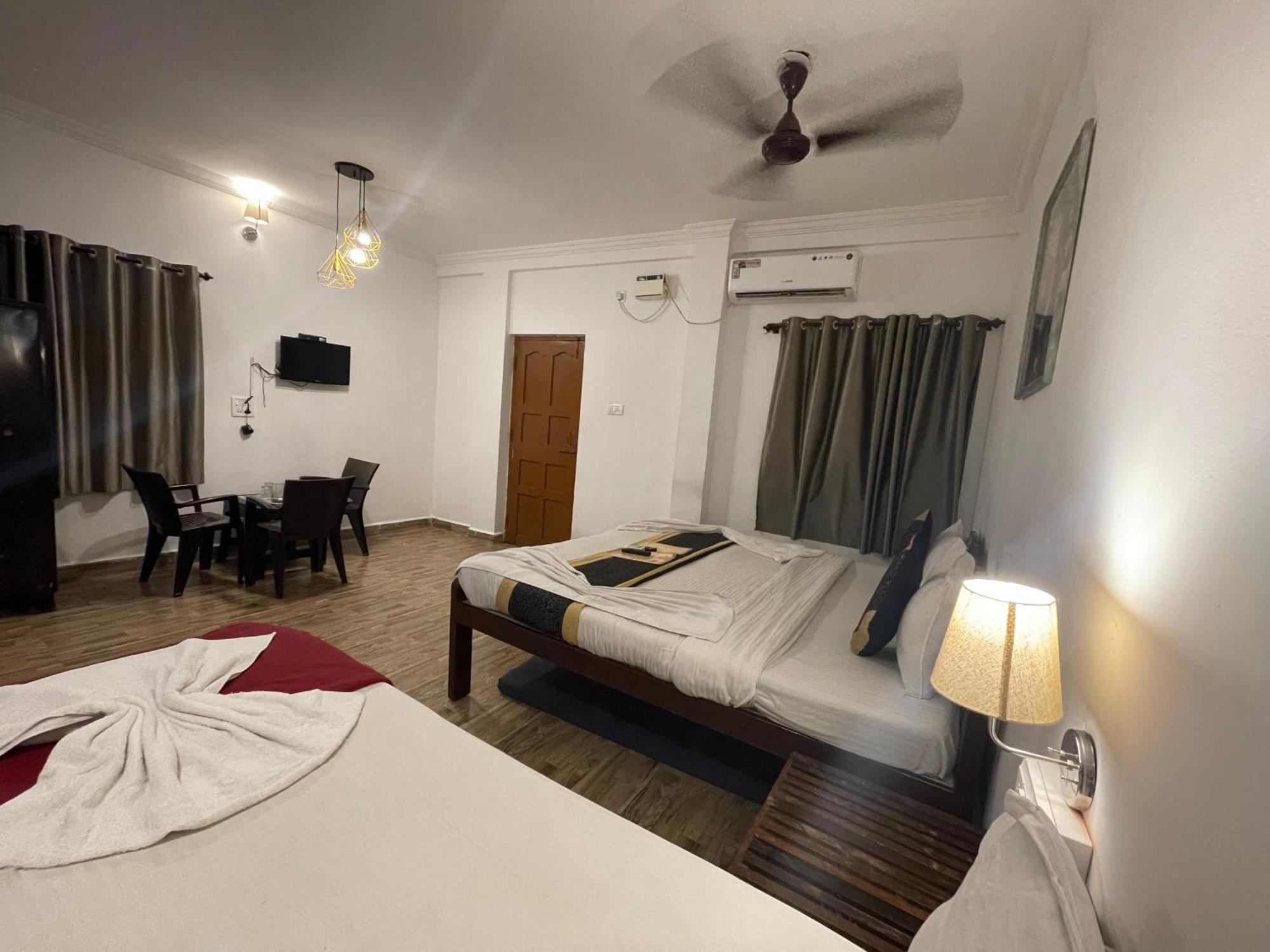 Rj14 Accommodations At Baga Beach Dış mekan fotoğraf