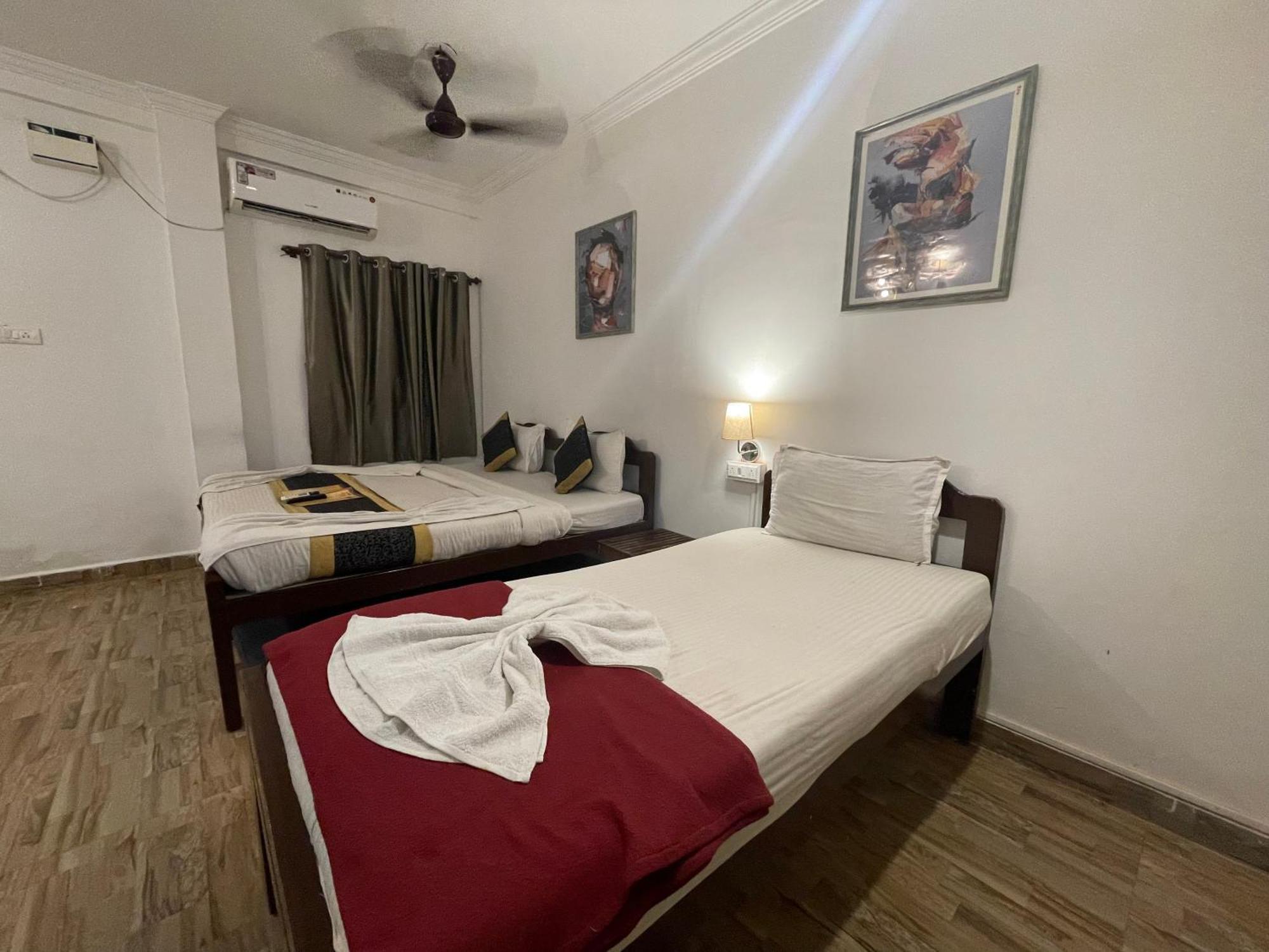 Rj14 Accommodations At Baga Beach Dış mekan fotoğraf